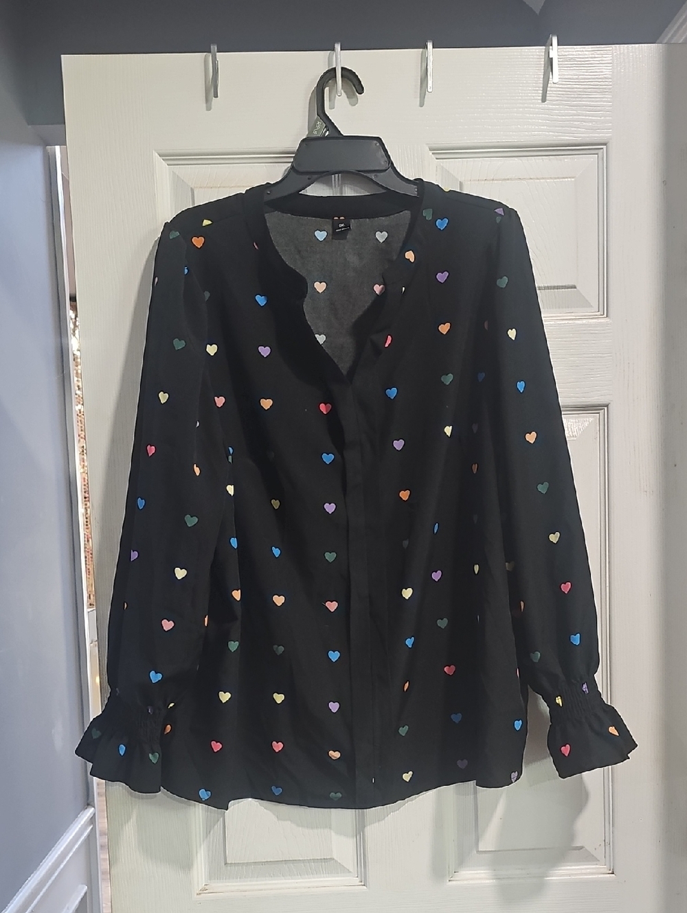 Black Heart-Print Long Sleeve Blouse - Women's Top